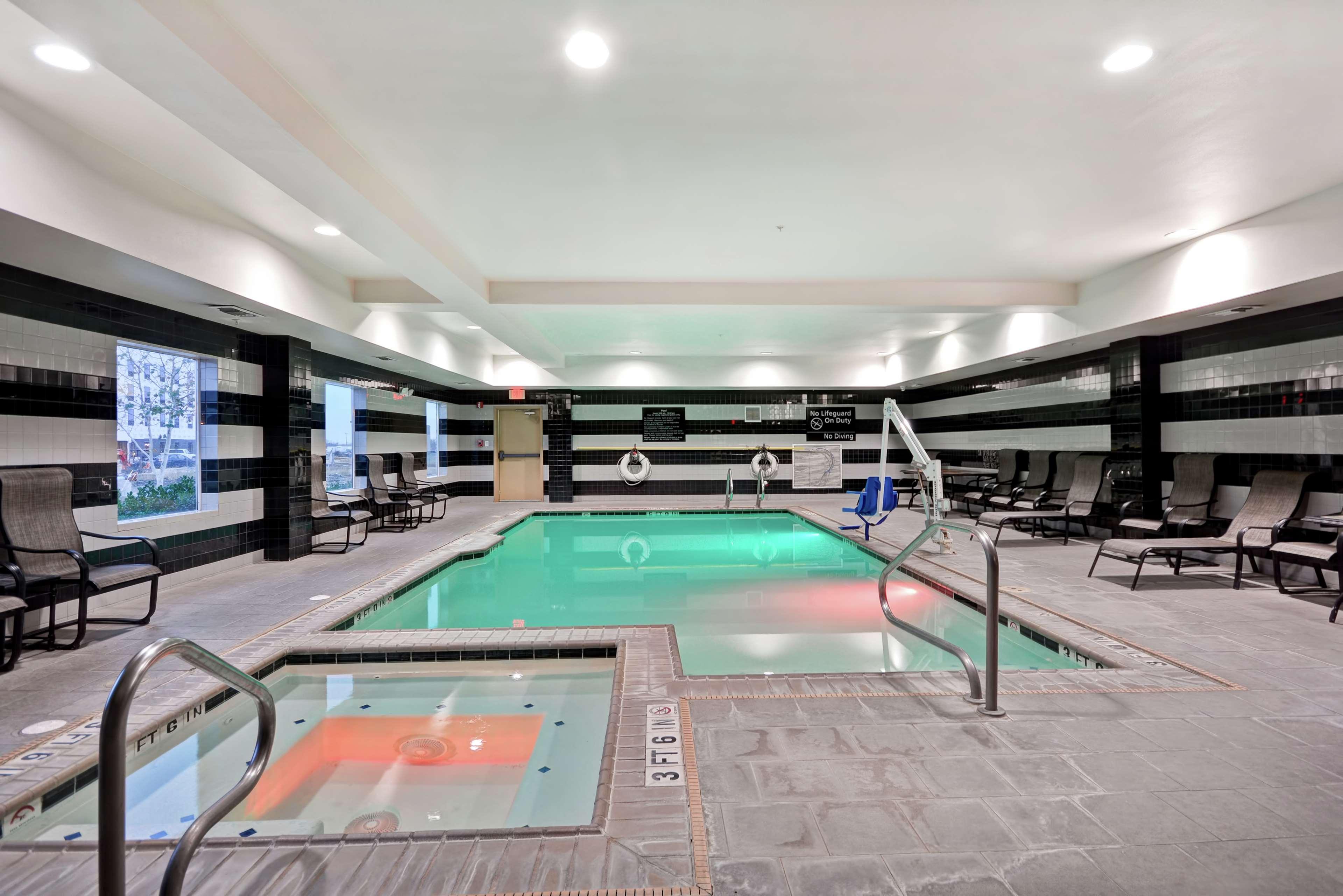 Hampton Inn & Suites San Antonio/Northeast I-35 Bagian luar foto