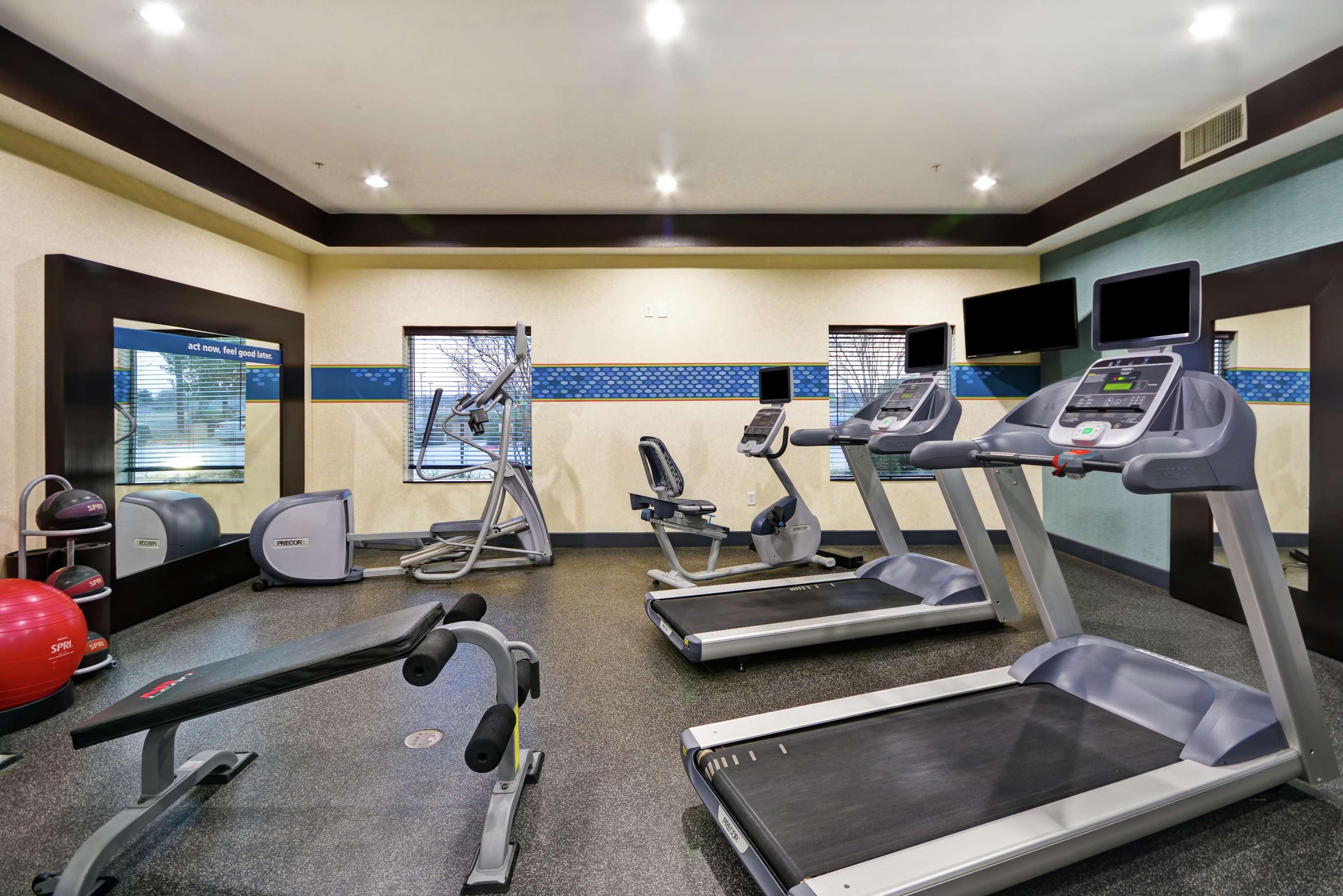 Hampton Inn & Suites San Antonio/Northeast I-35 Bagian luar foto
