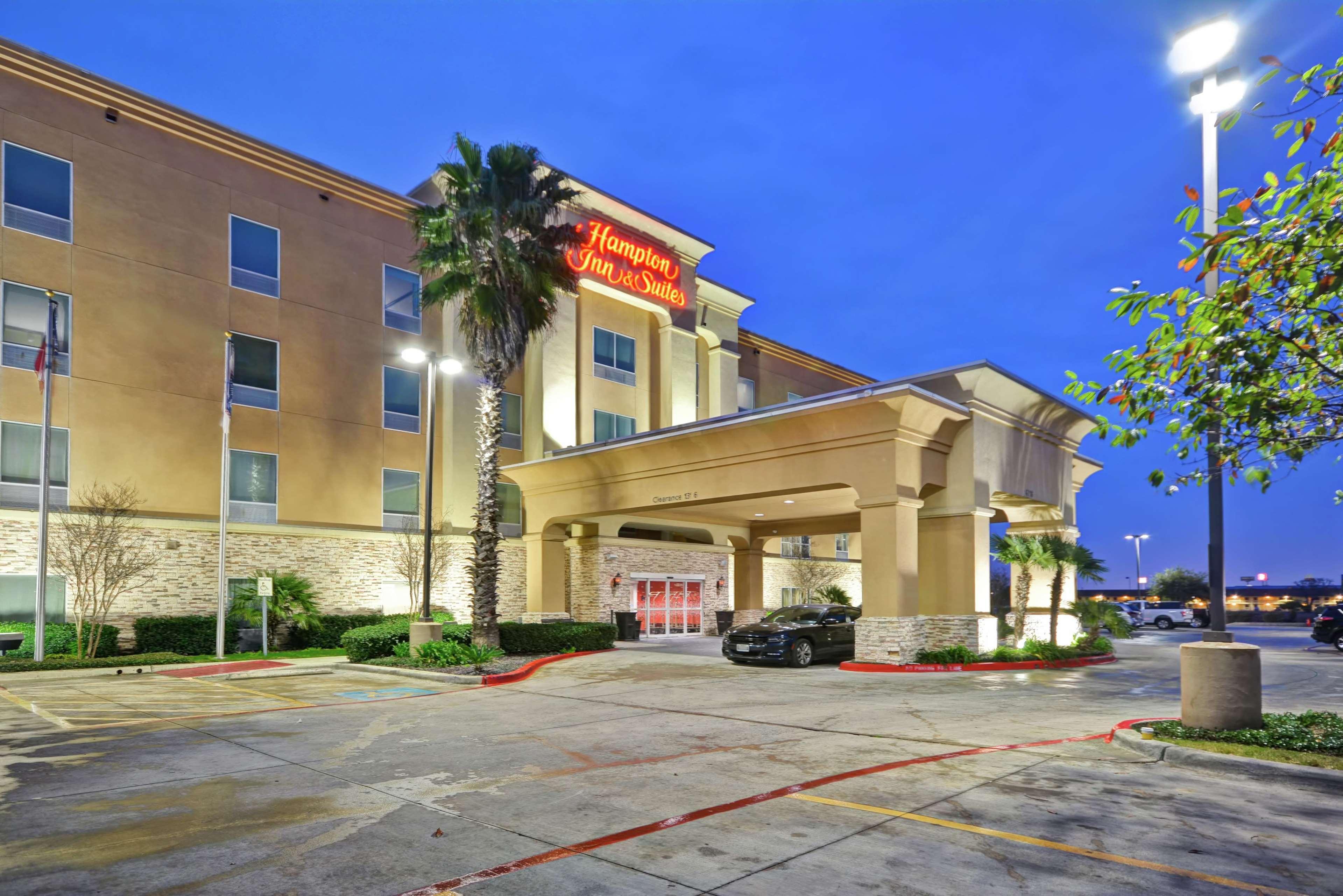 Hampton Inn & Suites San Antonio/Northeast I-35 Bagian luar foto